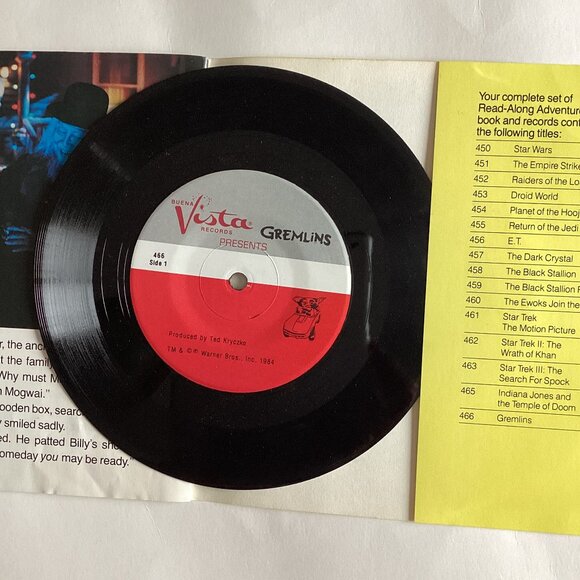 4 Vintage Childrens Classic Story Books Gremlins Bambi Pete's Dragon Walt Disney - Picture 5 of 16